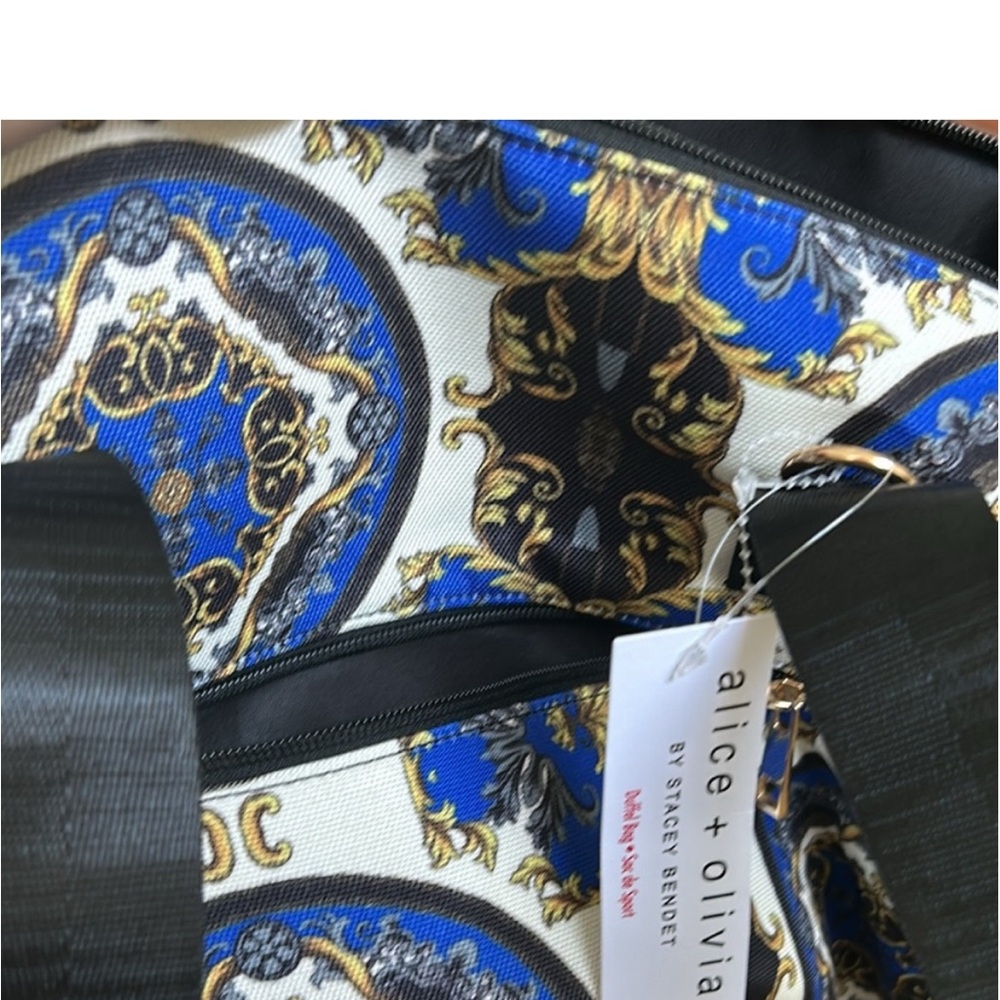 Alice + Olivia by Stacey Bendet Regal
Romance Duffel Bag NWT - Picture 7 of 8